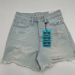 NWT mom shots.                                             (M)